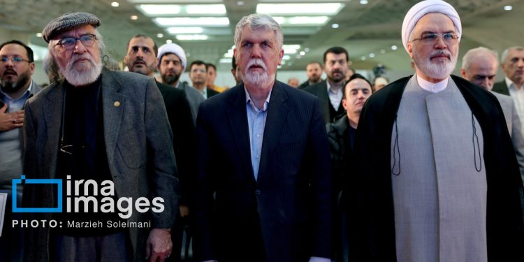 سی و سومین نمایشگاه بین المللی قرآن کریم با حضور هنرمندان پیشکسوت افتتاح شد