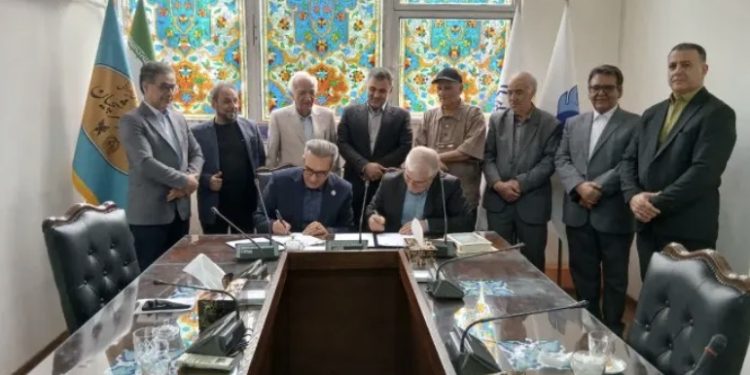 انعقاد تفاهم‌نامه همکاری‌های فرهنگی و هنری موسسه هنرمندان پیشکسوت با دانشگاه استاد فرشچیان